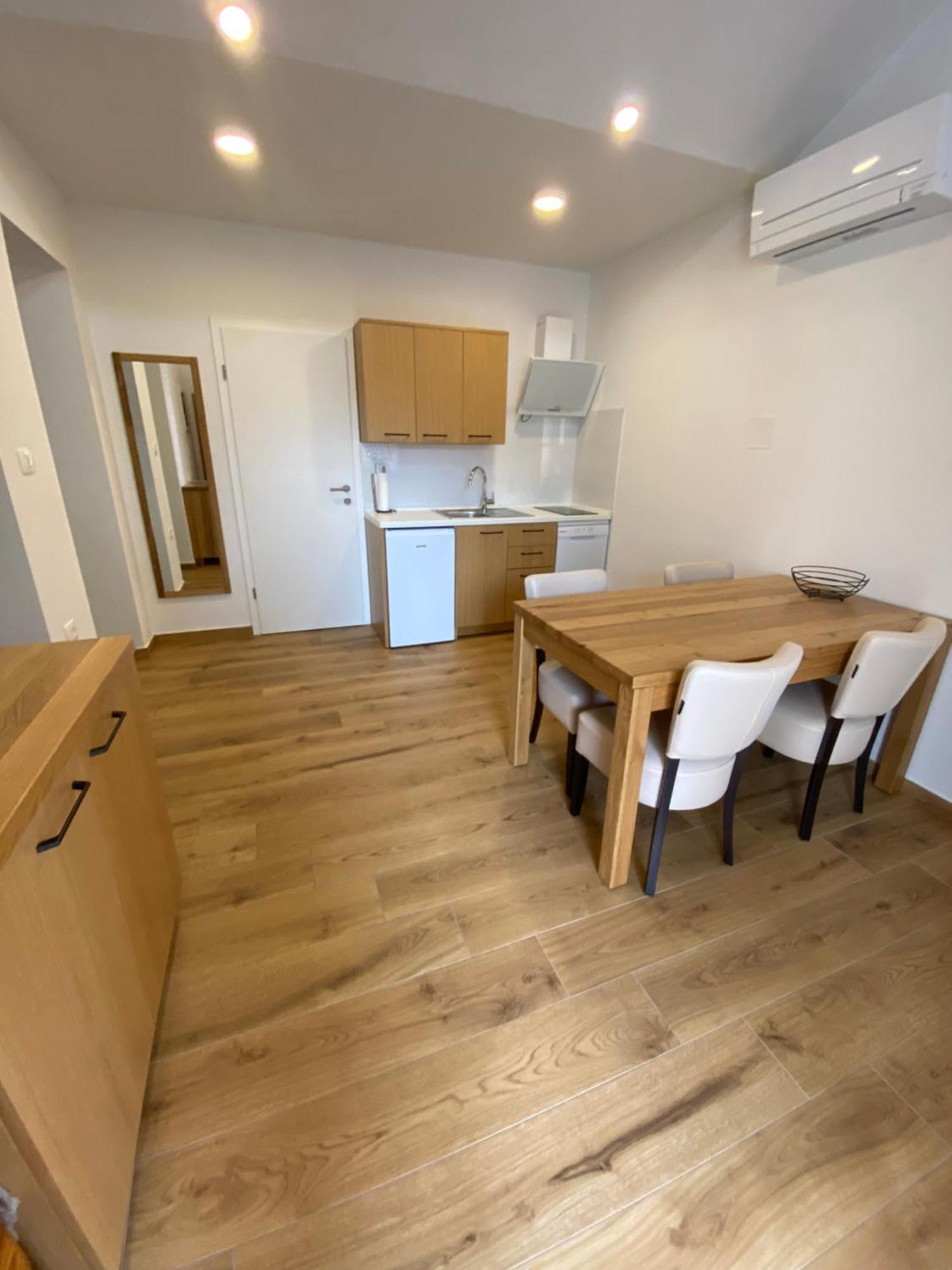 G House 호텔 Dutovlje 외부 사진